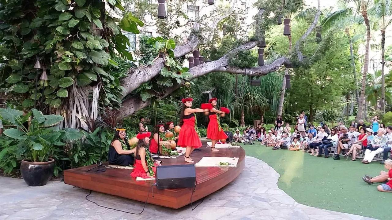 Bamboo #408 Honolulu